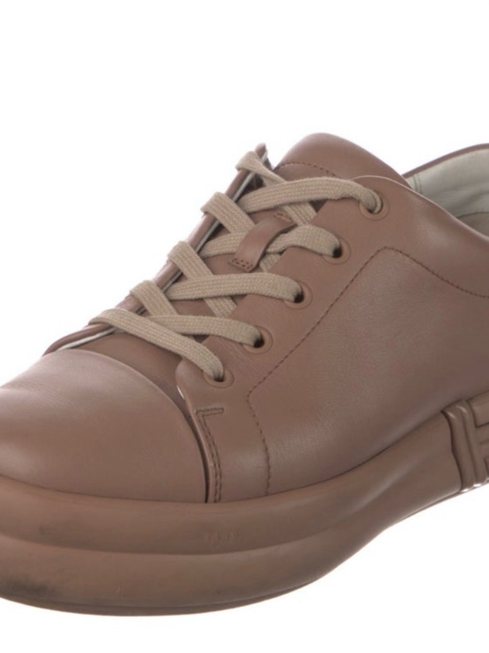 Hermes Happy Leather Sneaker in Pink